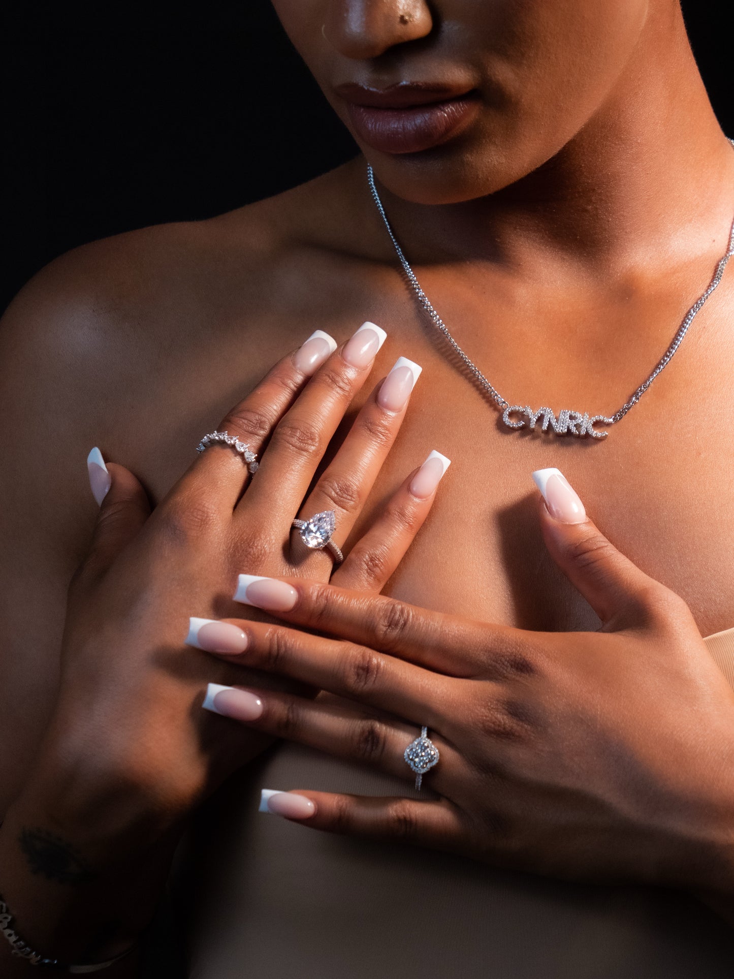 JANEDI NECKLACE