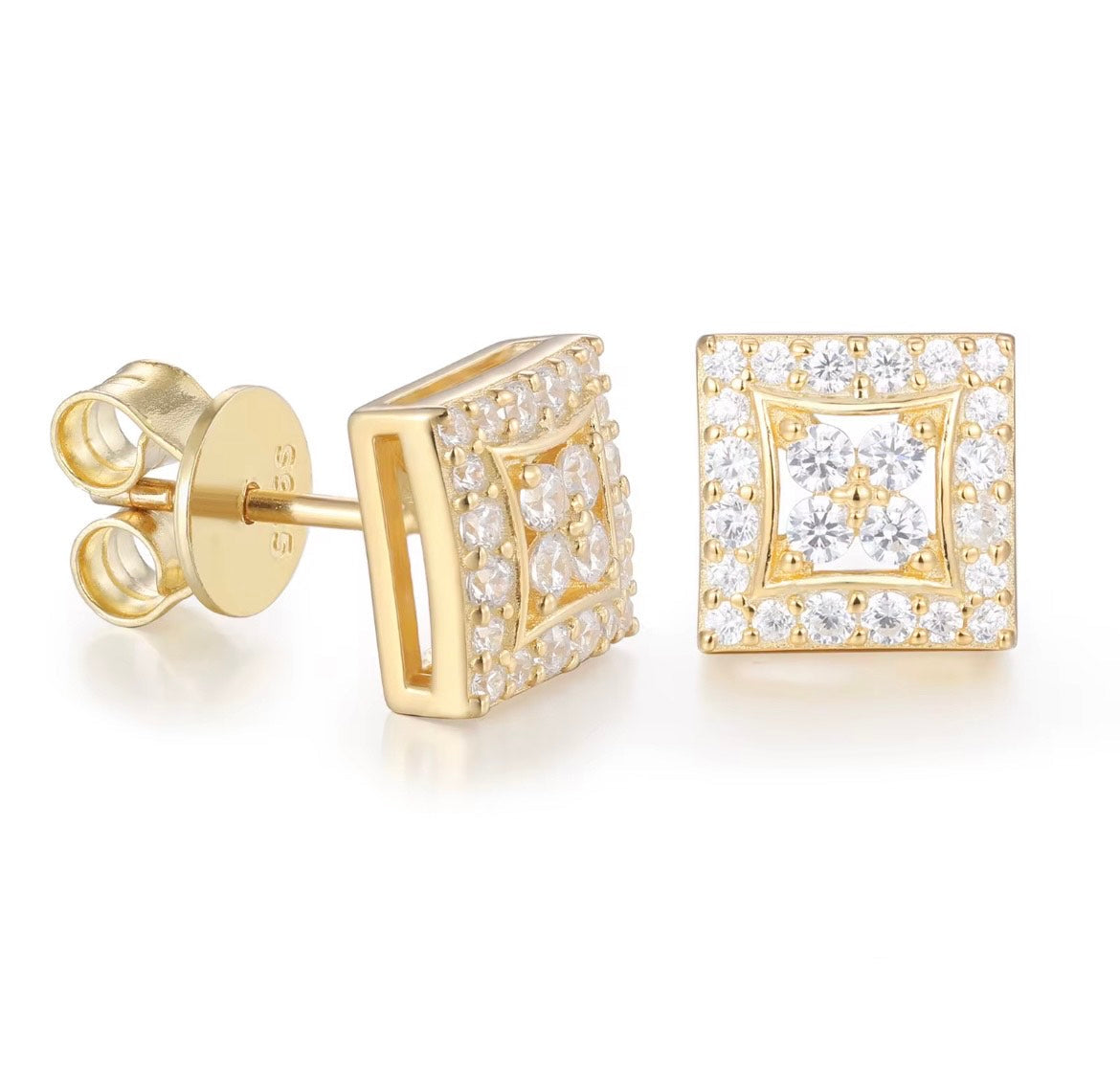 ROYAL STUDS